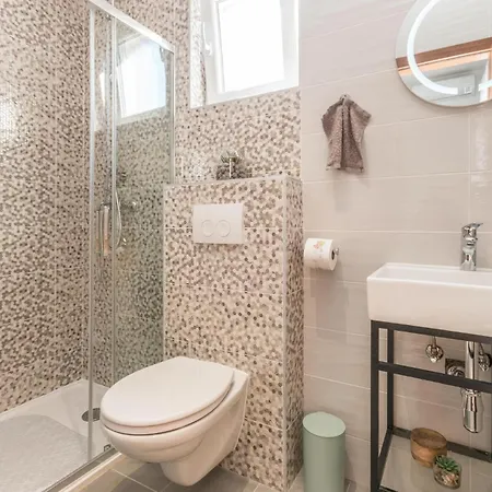 Amazing Home In Biograd Na Moru