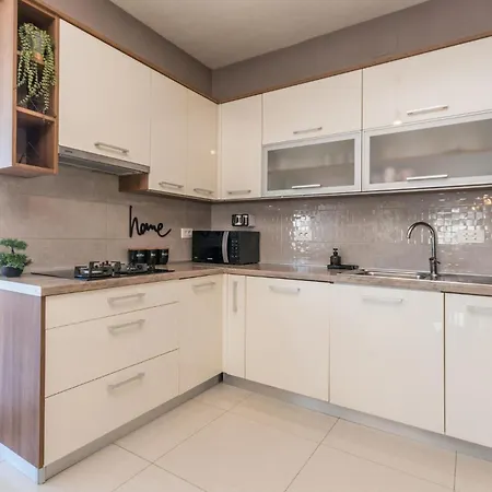 Amazing Home In Biograd Na Moru *
