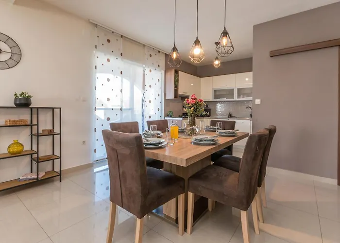 Lovely In Сasa de vacaciones *