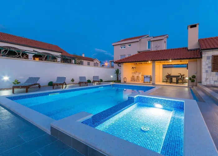 Lovely In Сasa de vacaciones Biograd Na Moru