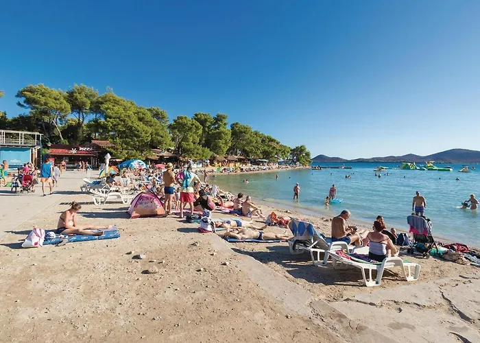 Сasa de vacaciones Lovely In *