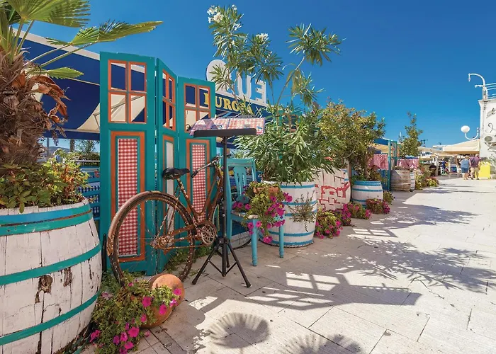 Lovely In * Biograd Na Moru