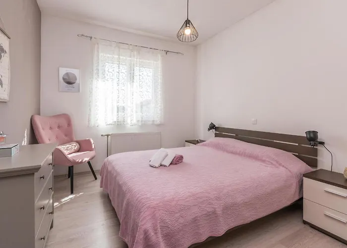 Сasa de vacaciones Lovely In